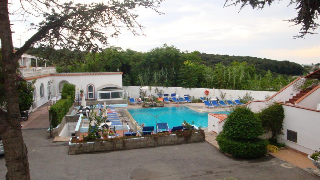 Ischia Uno Residence Forio di Ischia Eksteriør bilde