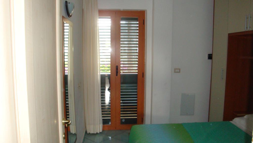 Ischia Uno Residence Forio di Ischia Rom bilde